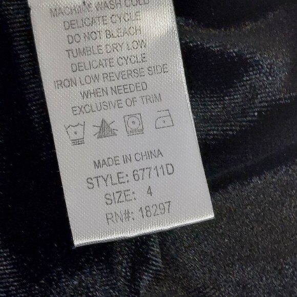 VELVET, SATIN, SPARKLE GIRLS SIZE 4 DRESS - GUC - JANE COPELAND - Picture 3 of 7